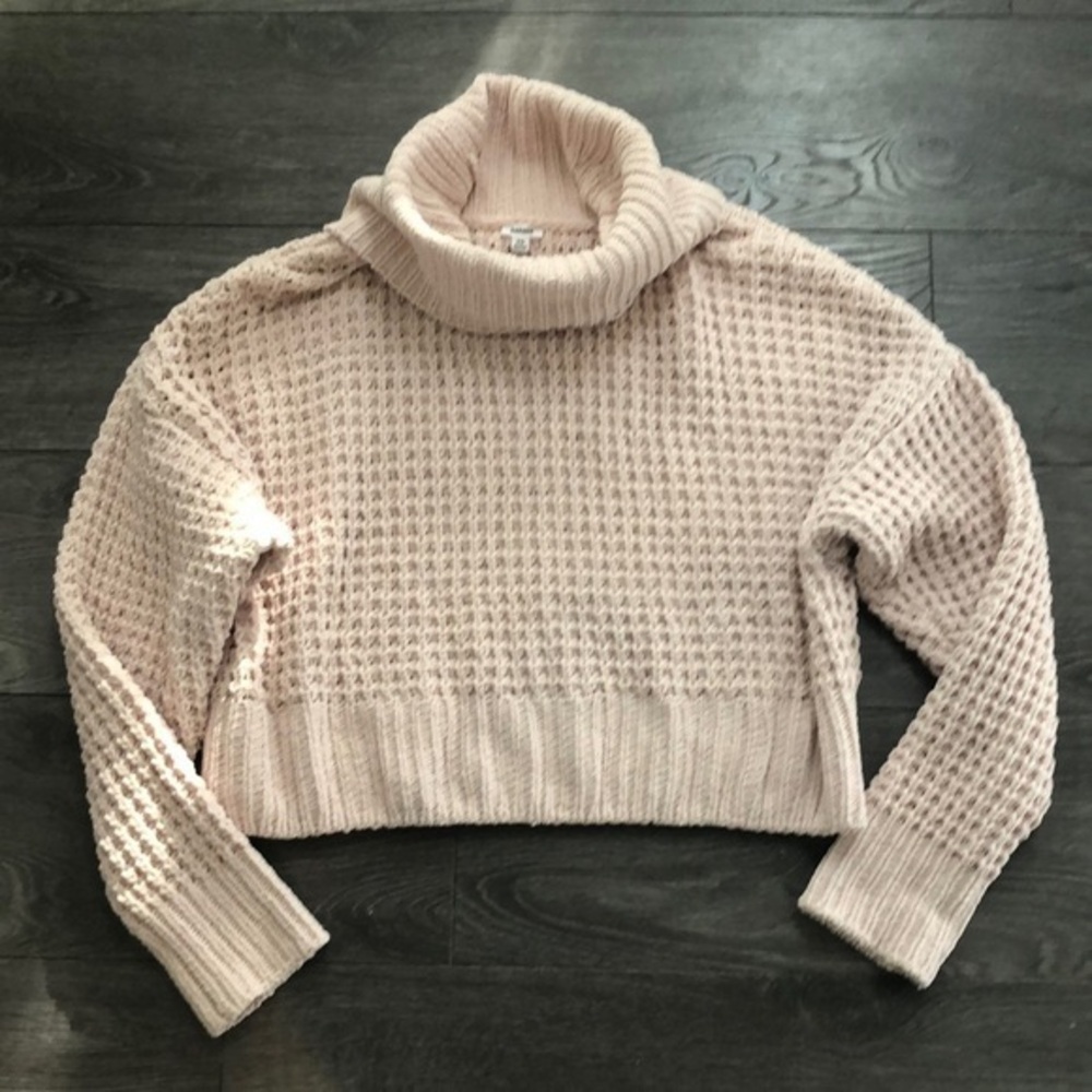 Garage cropped warm wool sweater light pink size S